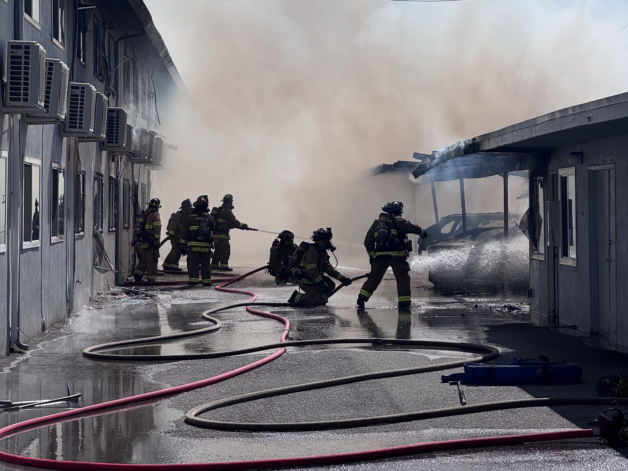 NOW HIRING FIREFIGHTER/ENGINEER-PARAMEDICS